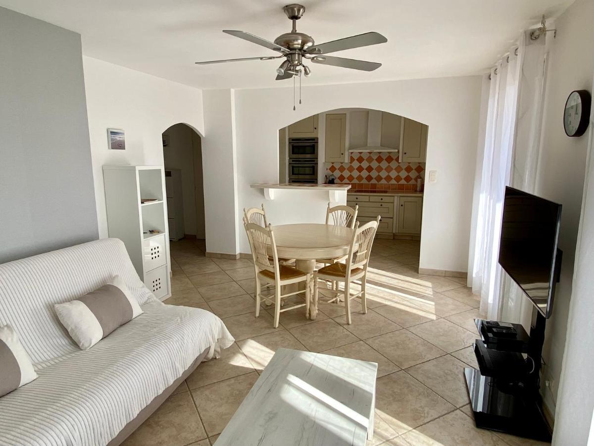 Les Locations Cinaureva "Les Iles D'Or" Apartment La Londe-les-Maures Exterior photo